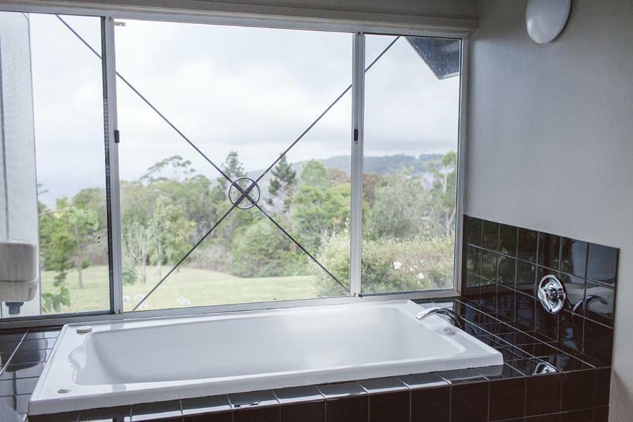 The Retreat Tamborine Mountain Villa Exteriör bild